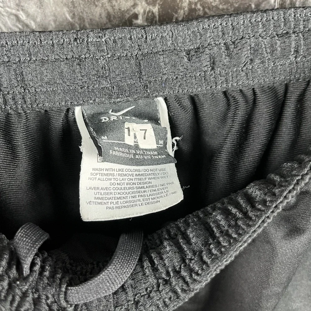 Nike Men's Black Dri-Fit Track Pants Medium